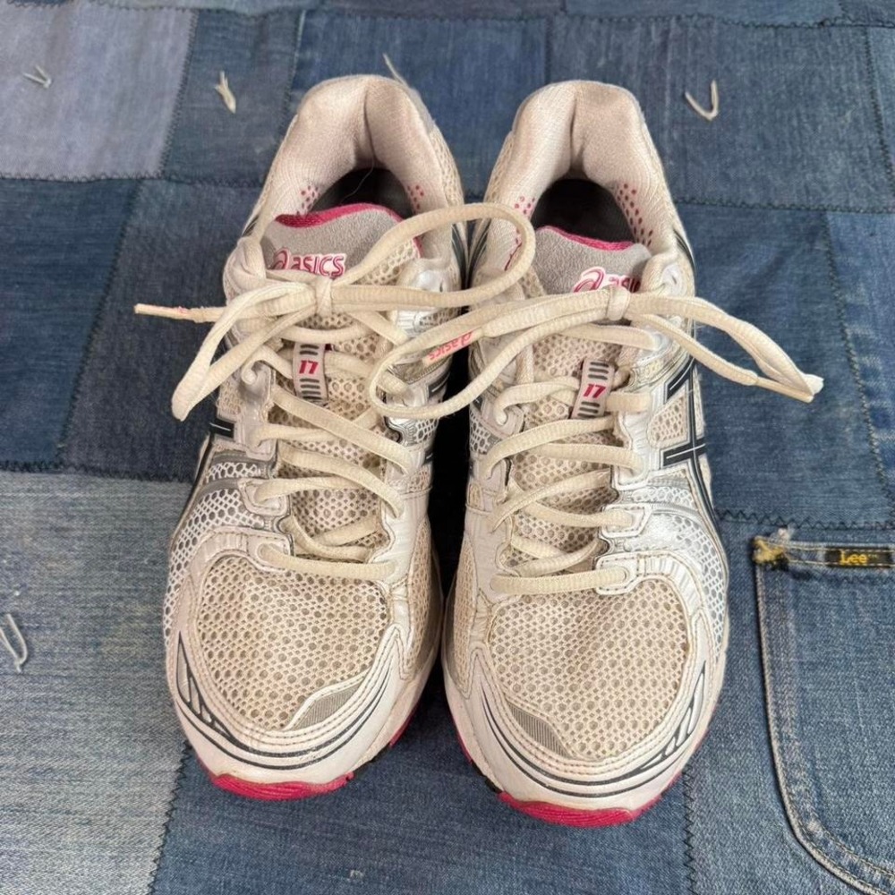 ASICS Gel Kayano white pink trainers - Picture 7 of 8